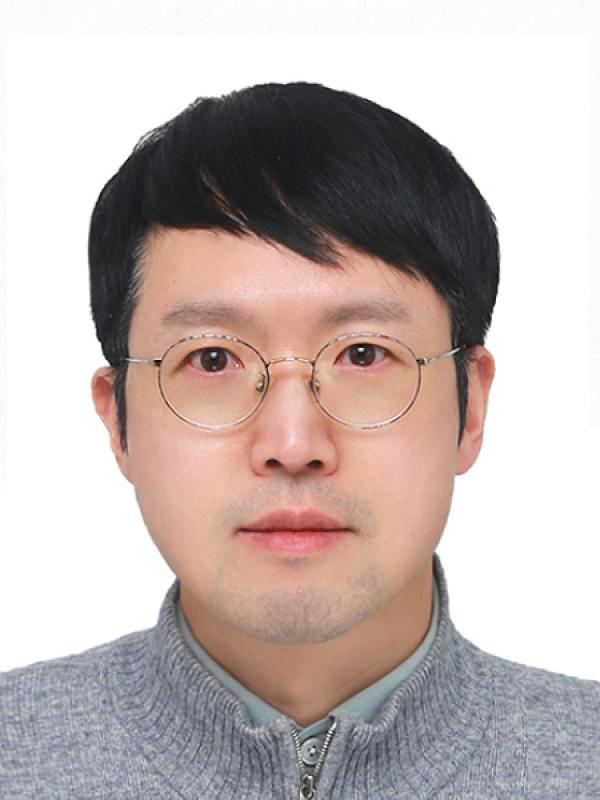 김동훈